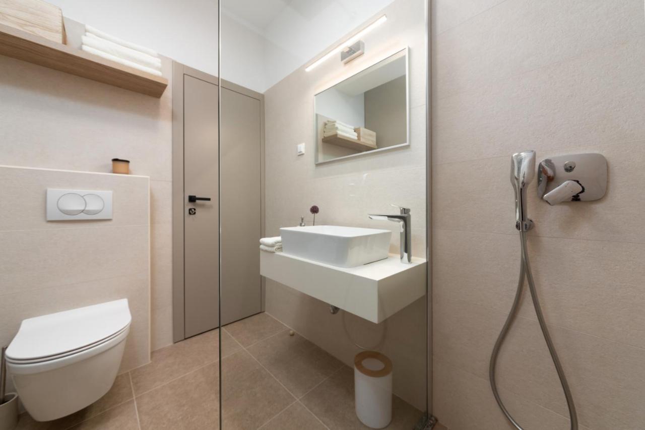 Holiday Home Maslina Porec Exterior photo