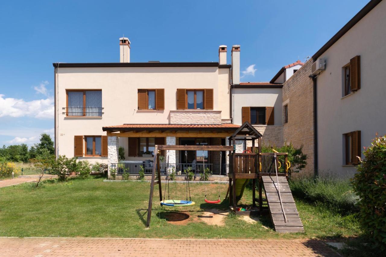 Holiday Home Maslina Porec Exterior photo